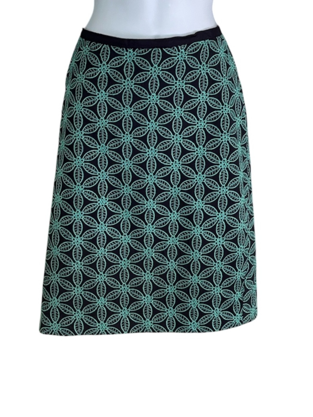 Talbots a line skirt, navy with teal embroidered flowers, size 6.